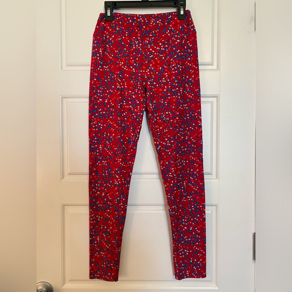 Gently used LuLaRoe Leggings Adult OS - Red/blue